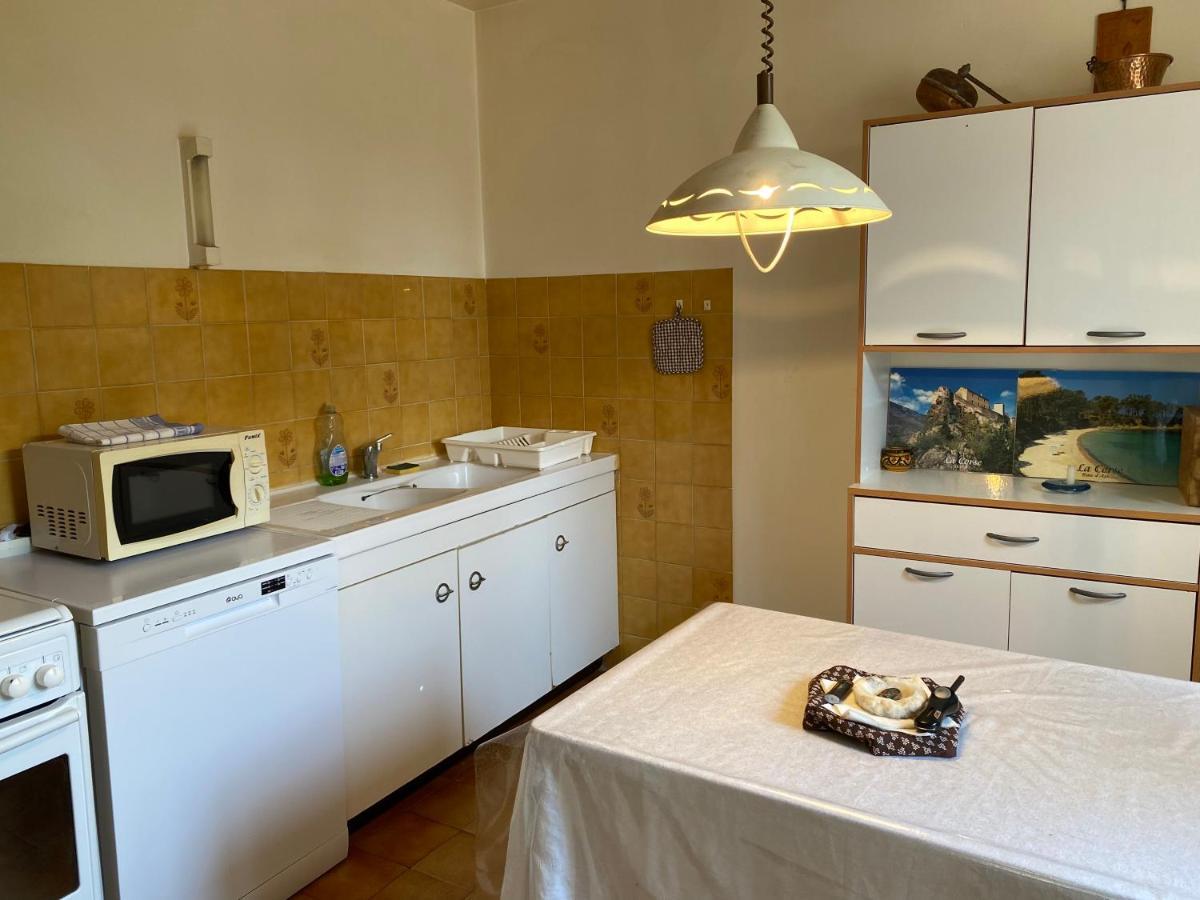 Casa Minnana Figari  Luaran gambar